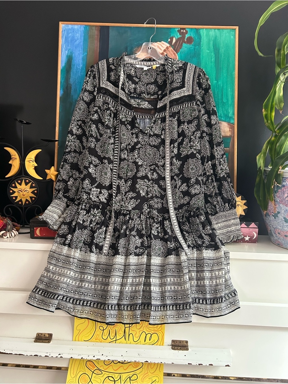 Veronica Beard Size 6 Black Floral Boho Tiered Long Sleeve Mini Dress